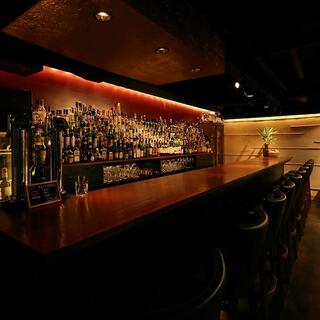 新横浜オーセンティック Bar T3の写真6