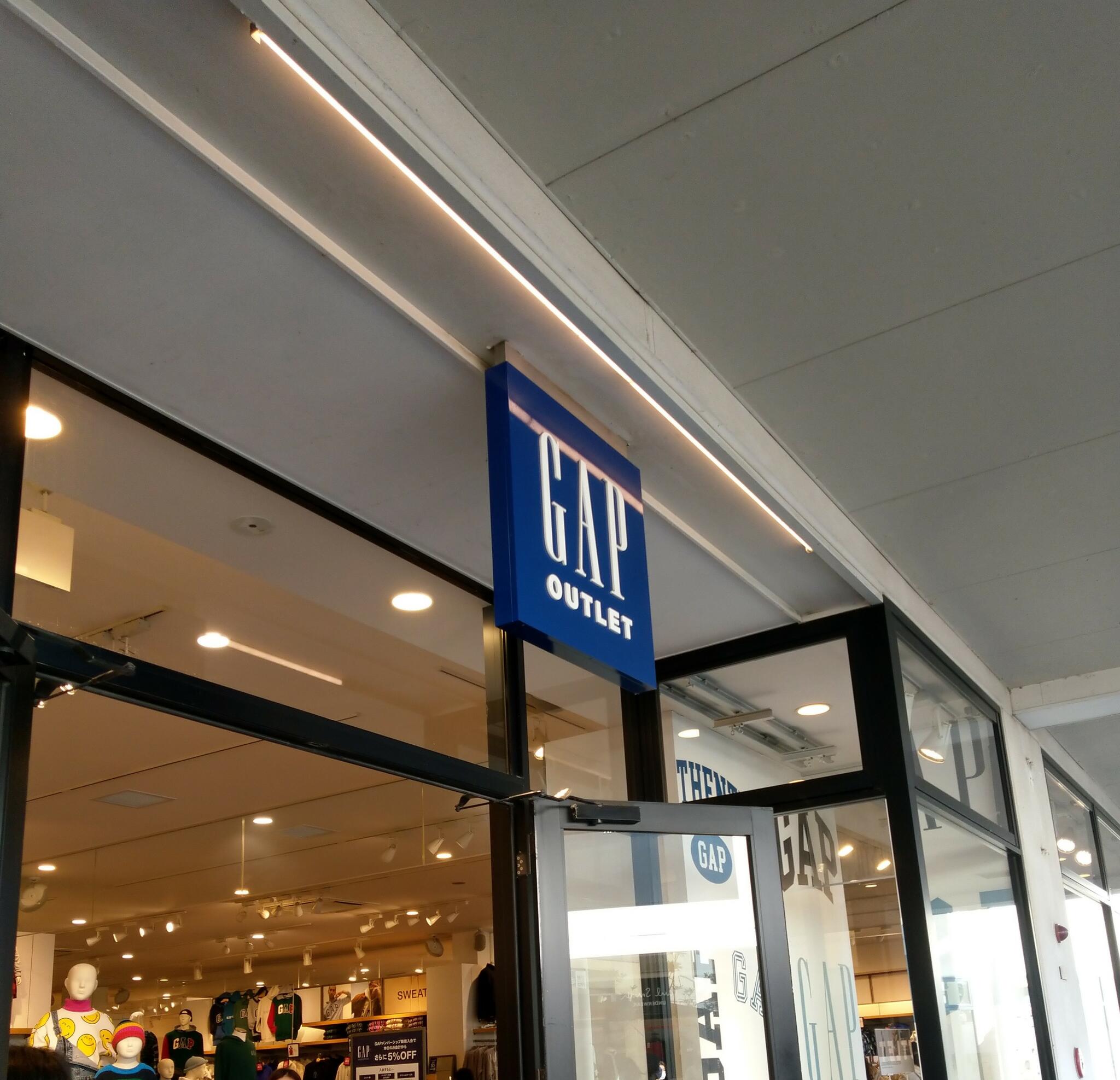 GAP Outlet 三井アウトレットパーク木更津店の代表写真8
