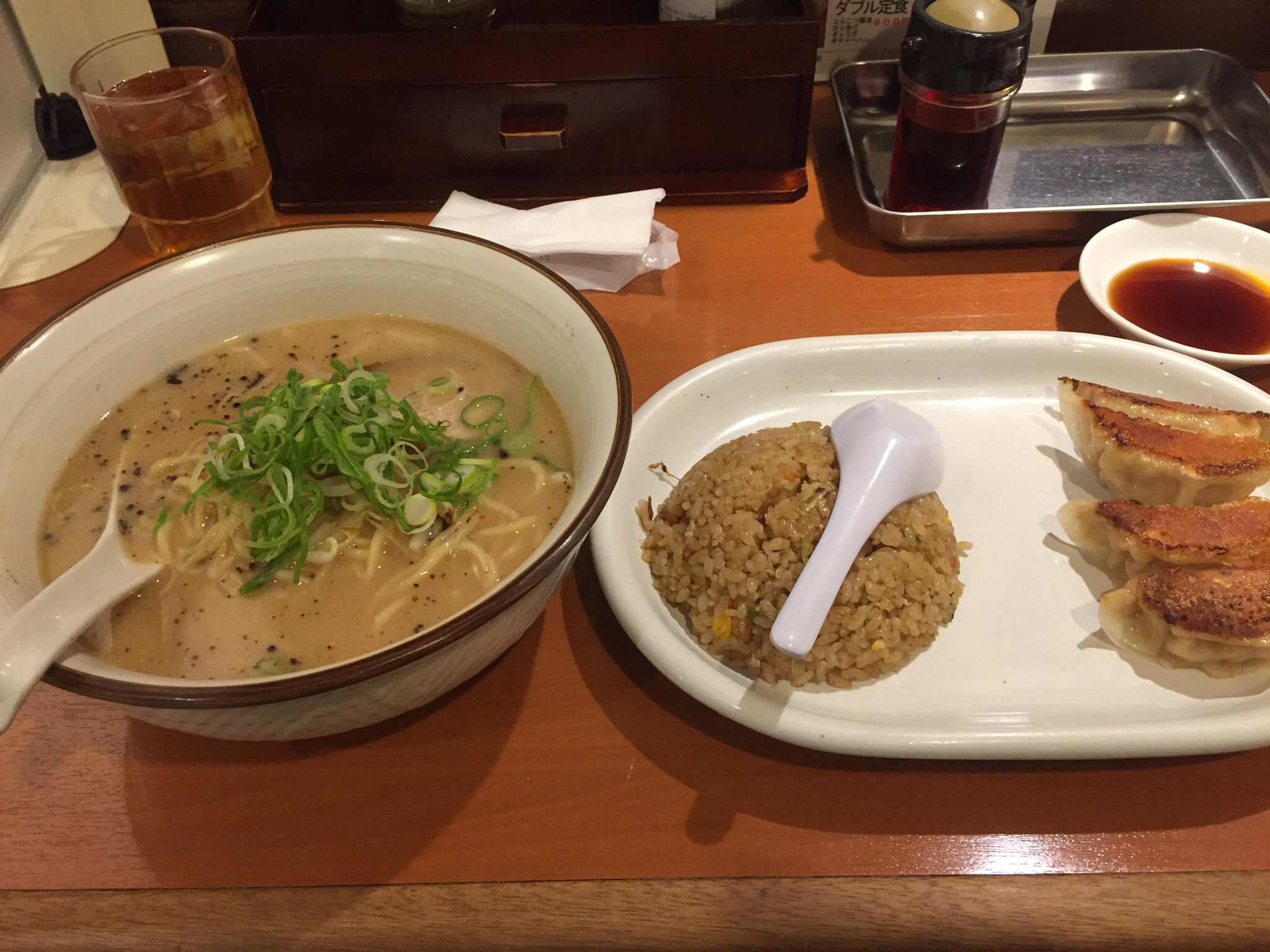 メニュー : らーめん 熊五郎 さんプラザ本店 - 神戸市中央区三宮町