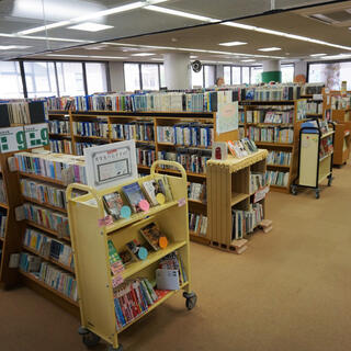 嬉野市塩田図書館の写真1