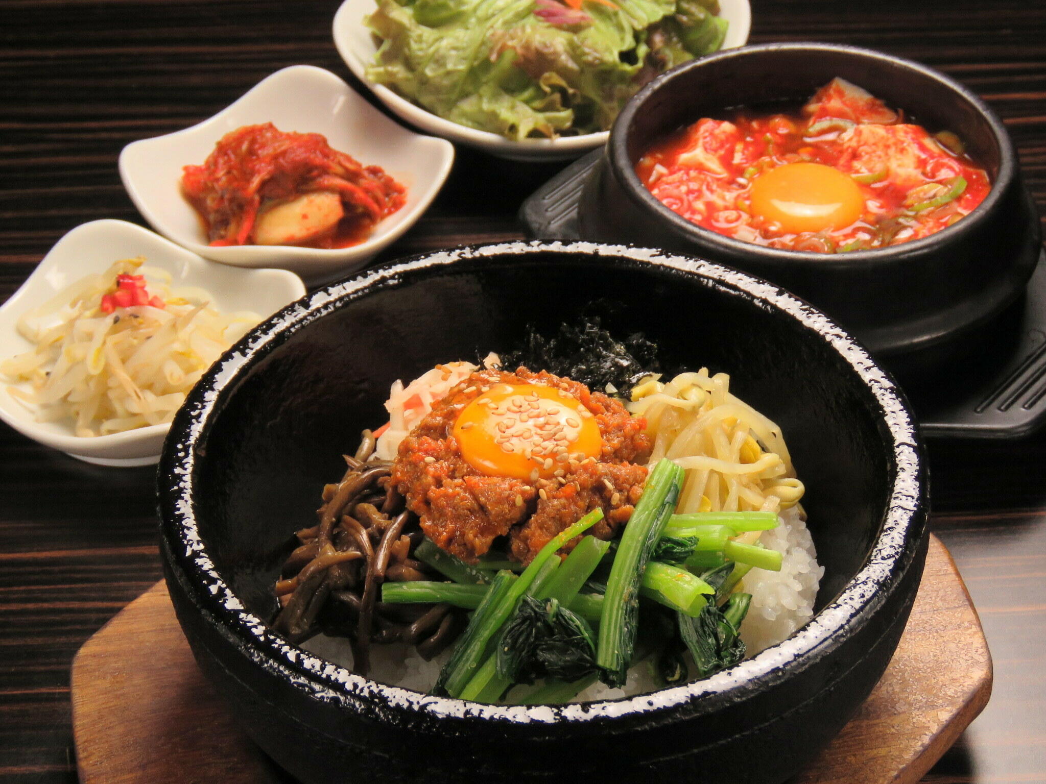 炭火焼肉・韓国料理 KollaBo (コラボ) 千里中央店の代表写真5