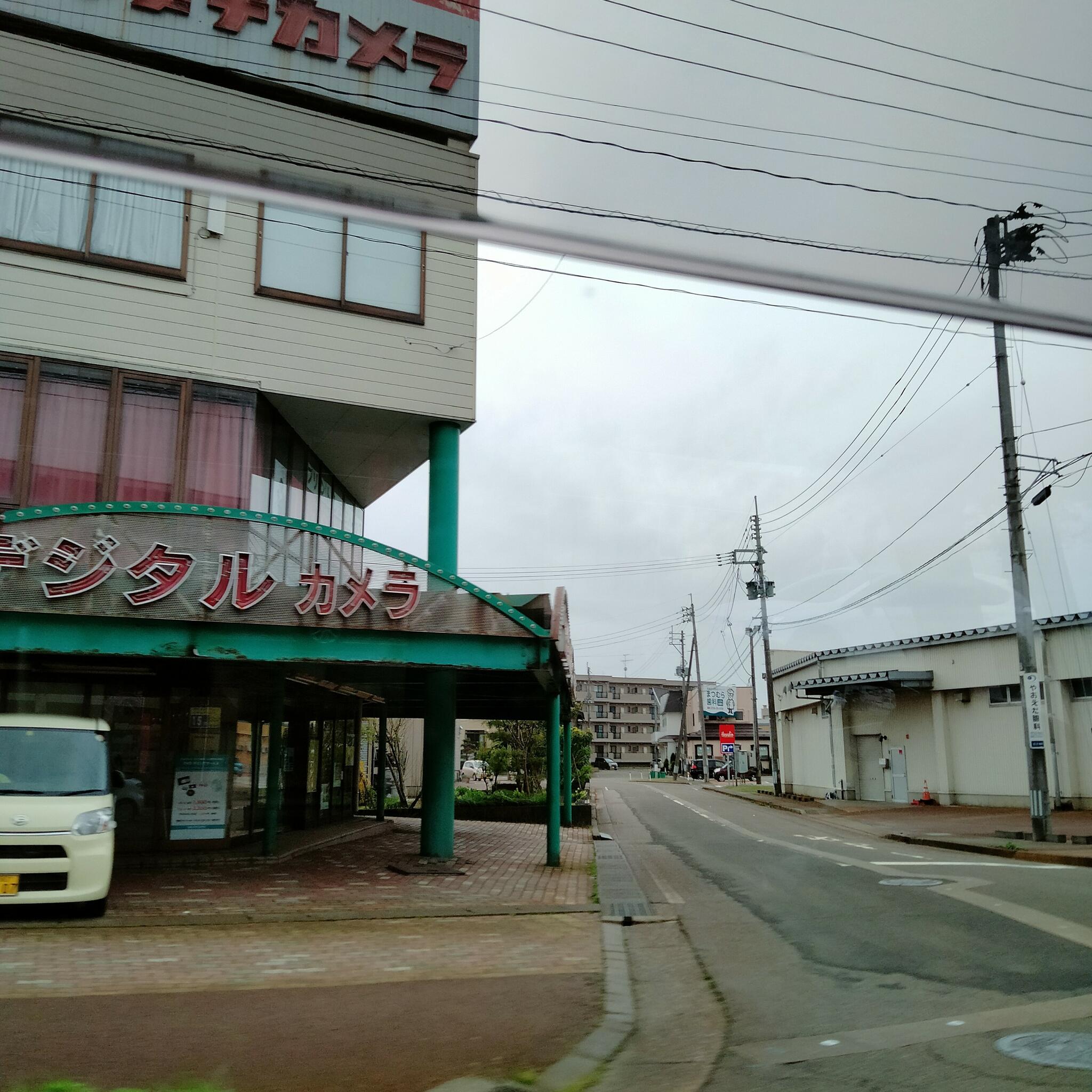 セキグチ カメラ 大手 店