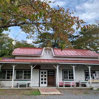 赤い屋根の喫茶店「駅舎」の写真19