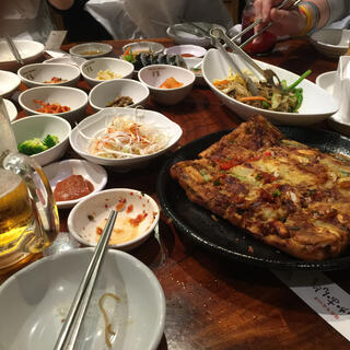 韓国家庭料理 でりかおんどる 1号店の写真4