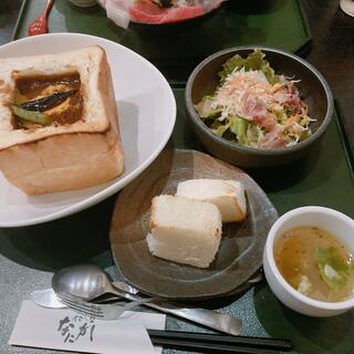 肉と魚とめん料理が充実している店 なにがしこころ稲沢店のクチコミ写真1