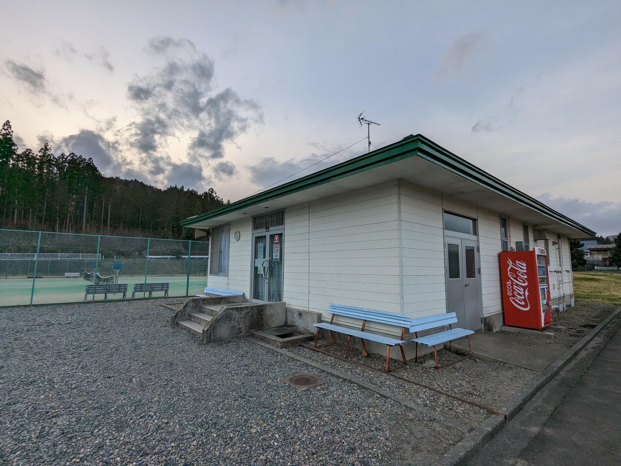 滝沢総合公園テニスコートの代表写真1