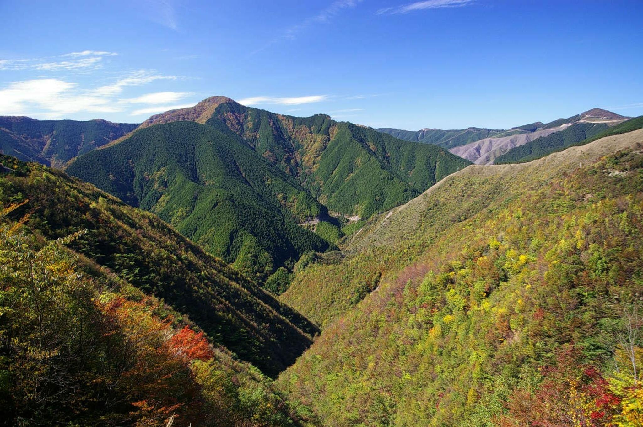 クチコミ : 奥千丈岳 - 山梨市三富上釜口山 | Yahoo!マップ