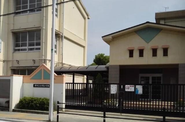 堺市立金岡小学校 堺市北区金岡町/小学校 Yahoo!マップ