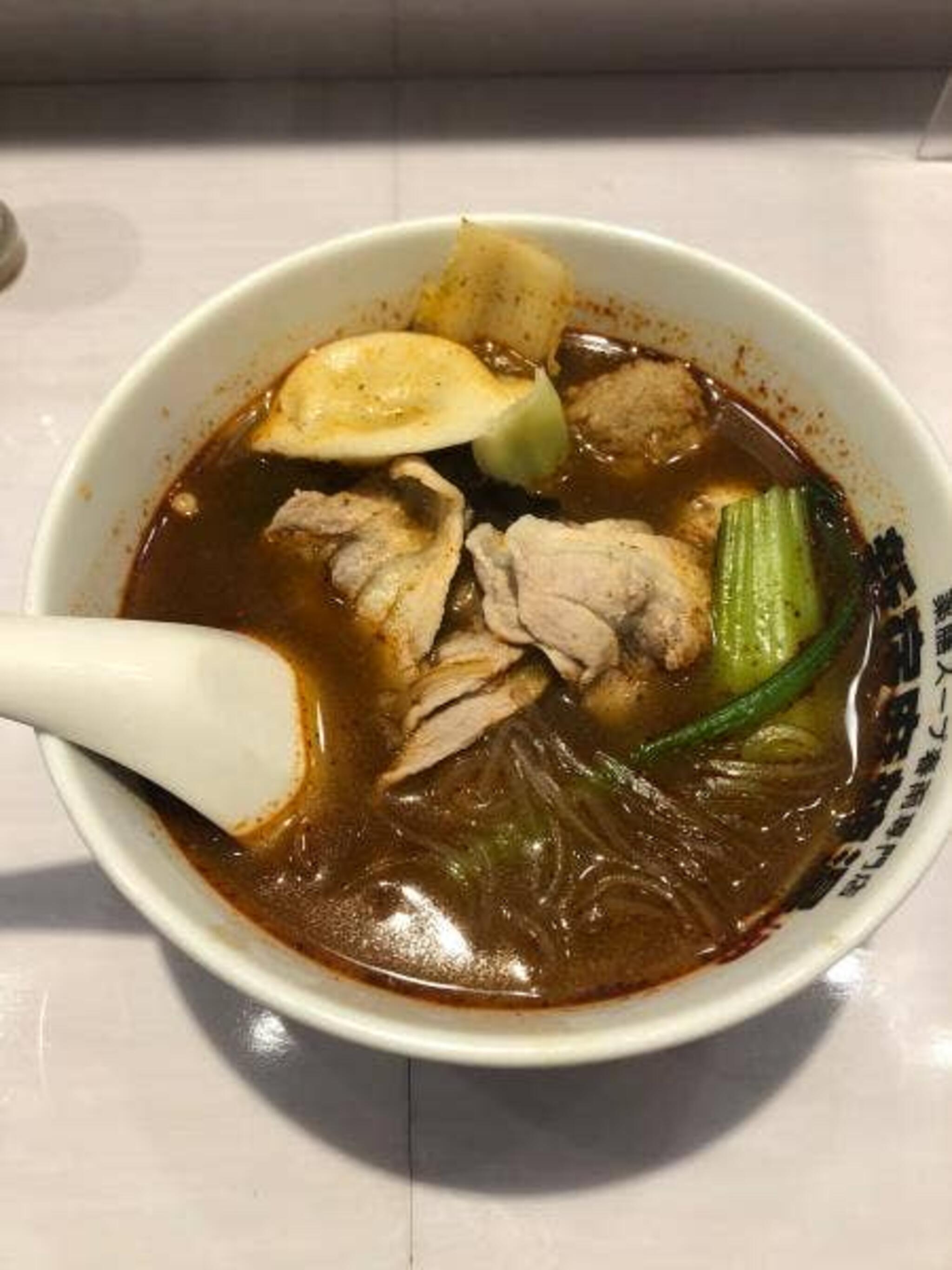 薬膳スープ春雨専門店 新宿麻辣湯の代表写真10