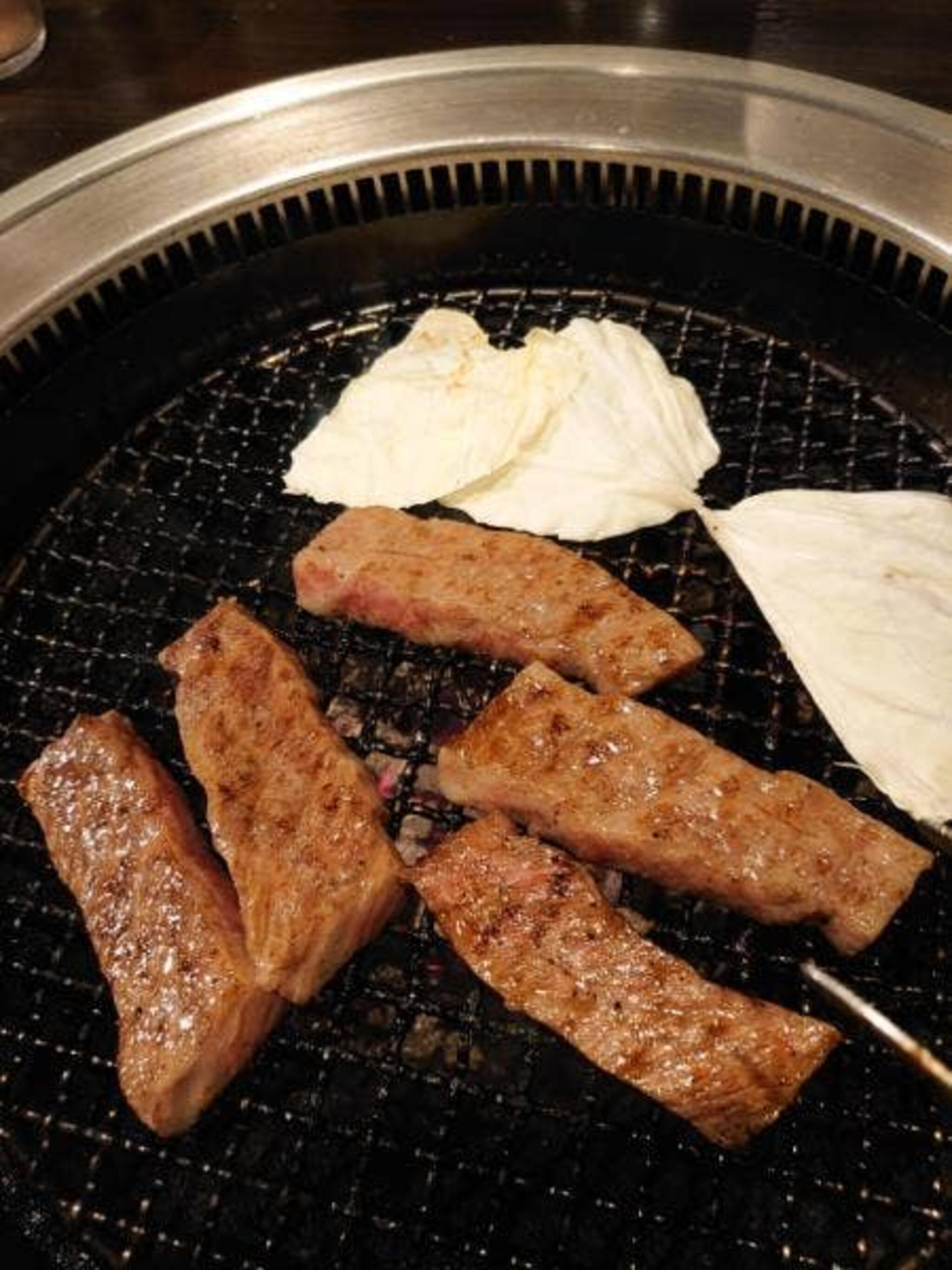 炭火焼肉 友丸の代表写真8