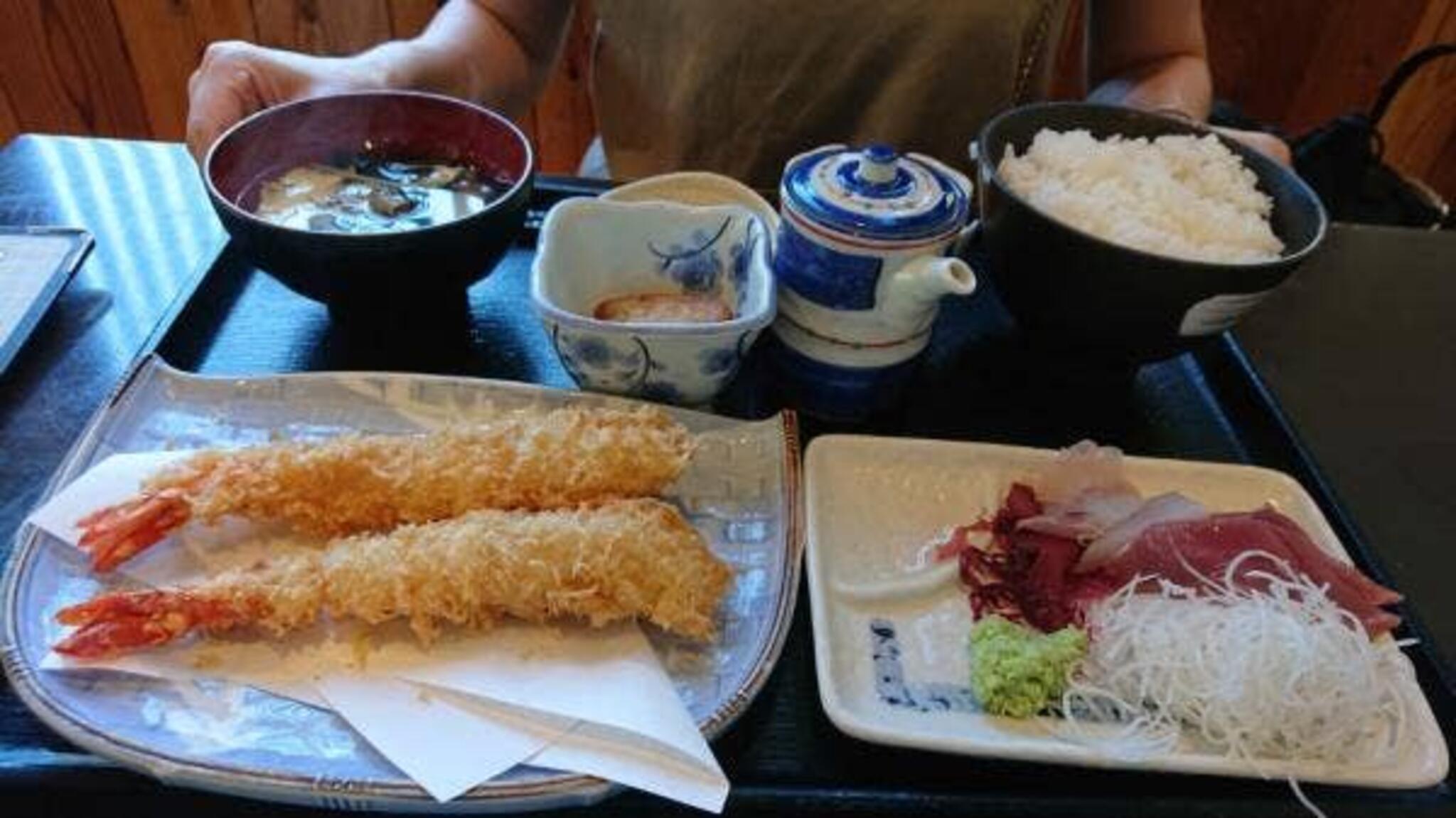 魚平食堂の代表写真8