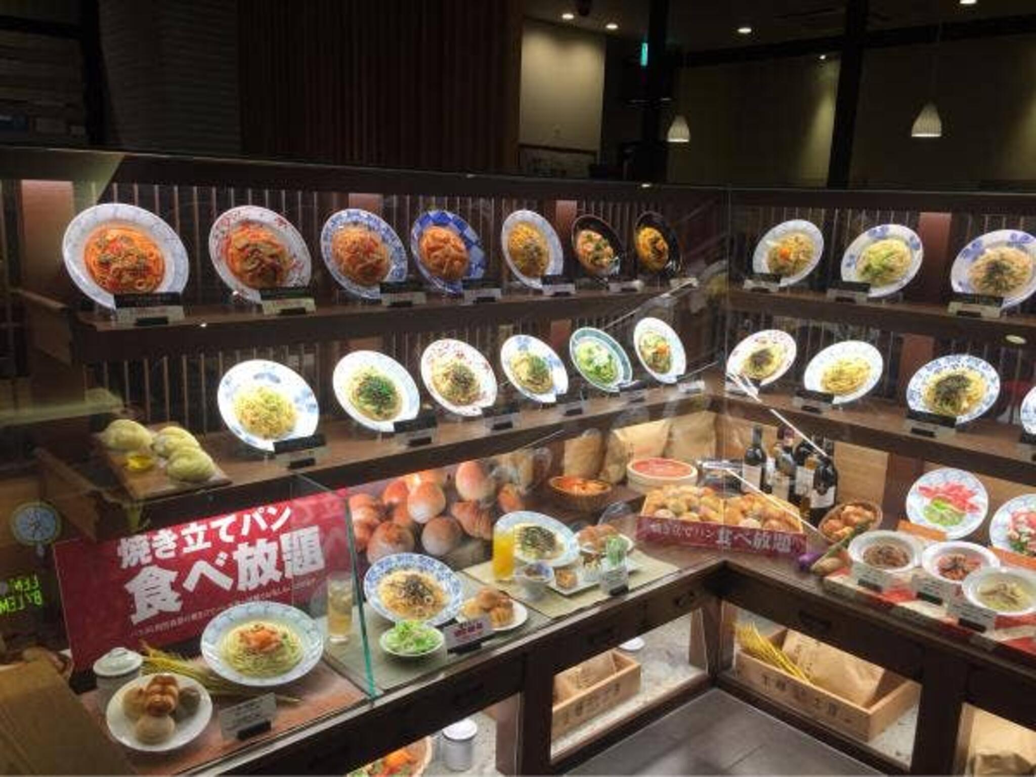 生麺専門鎌倉パスタ 金沢フォーラス店の代表写真10