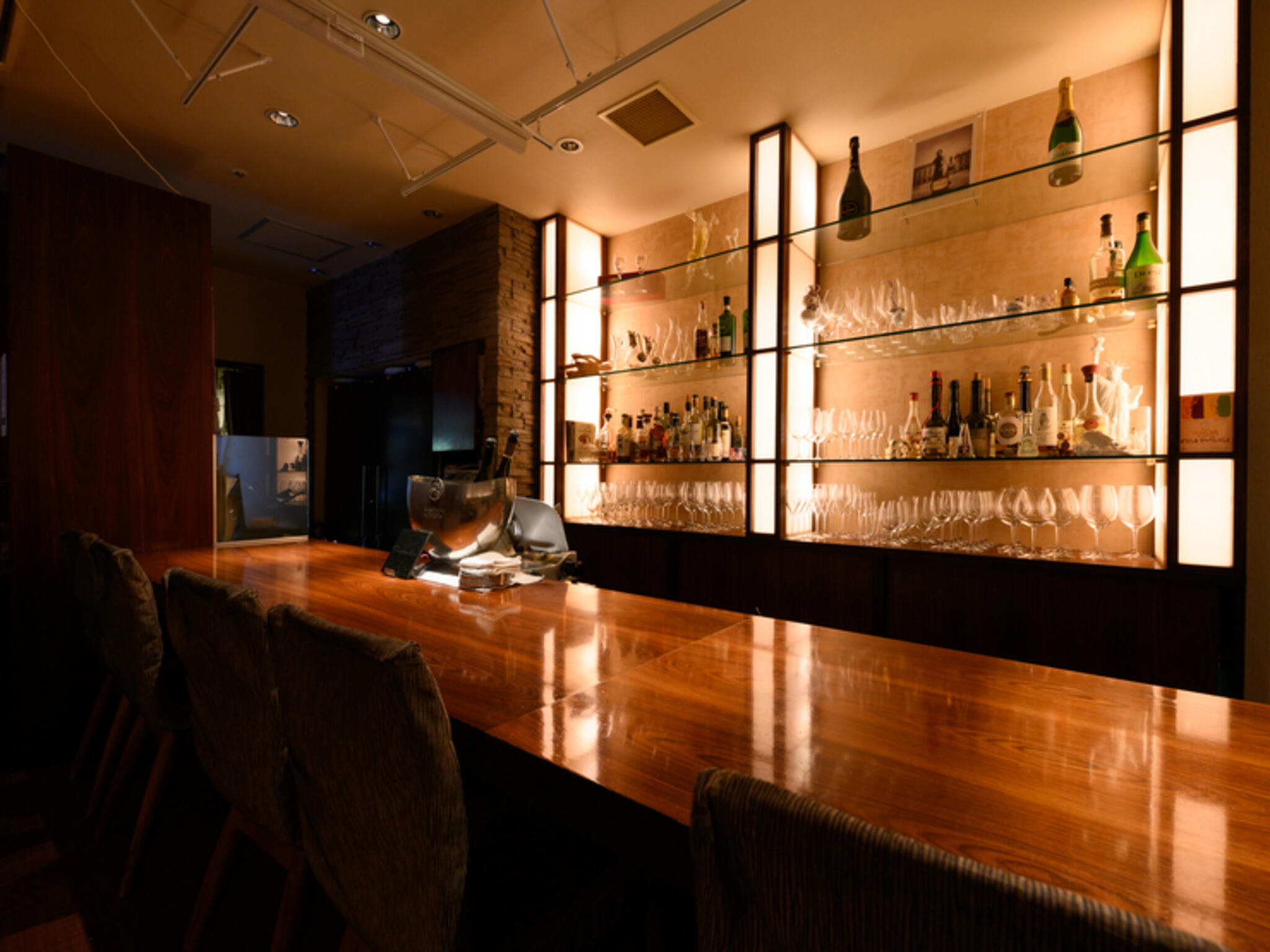 winebar & restaurant Rencontreの代表写真2