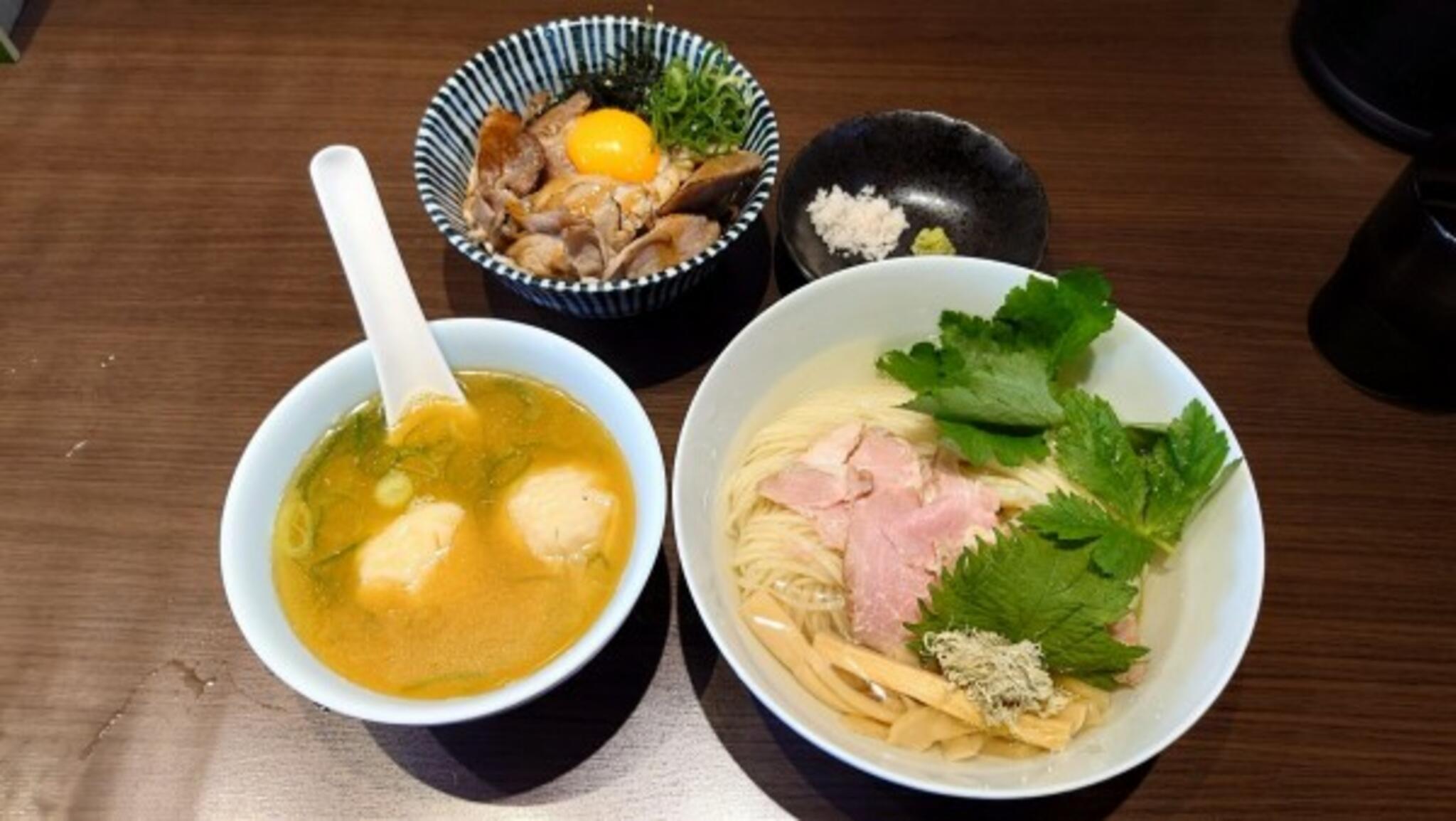 寿製麺よしかわ 坂戸店の代表写真4