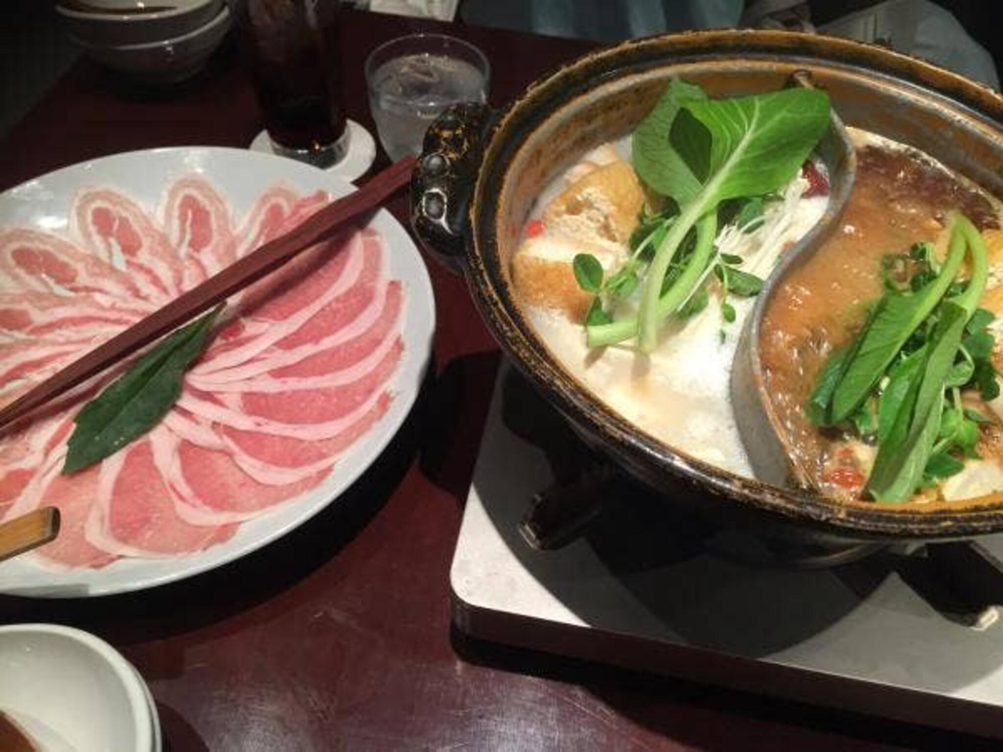 豚肉創作料理 やまと 横浜ランドマーク店の代表写真10