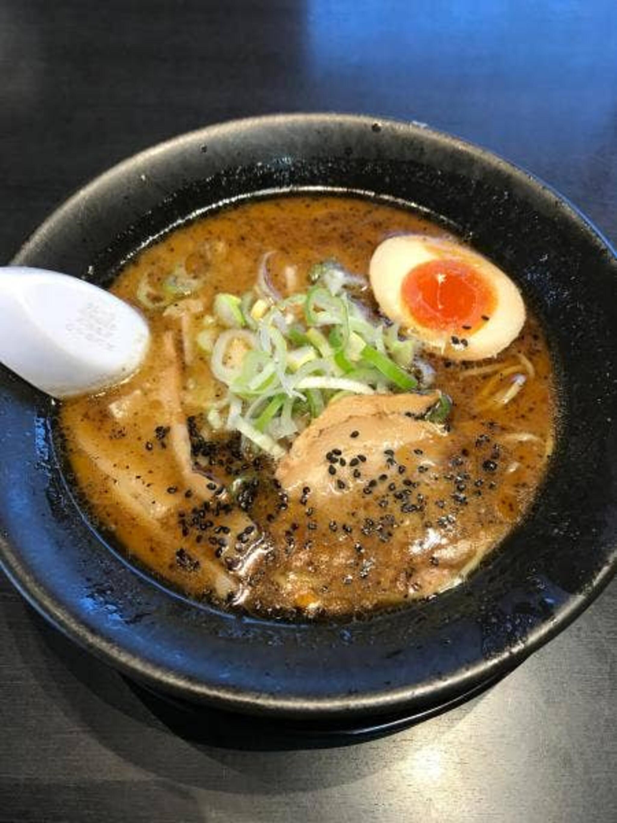 麺屋はやたろう 佐鳴台本店の代表写真9