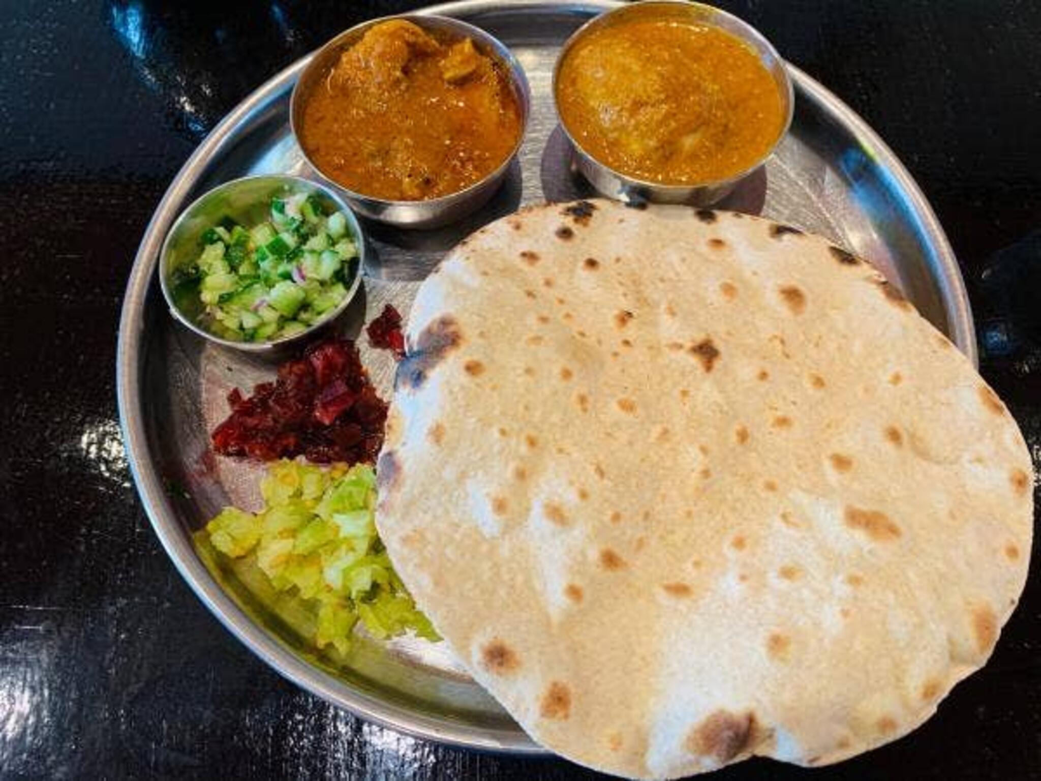 インド食堂 チャラカラの代表写真5