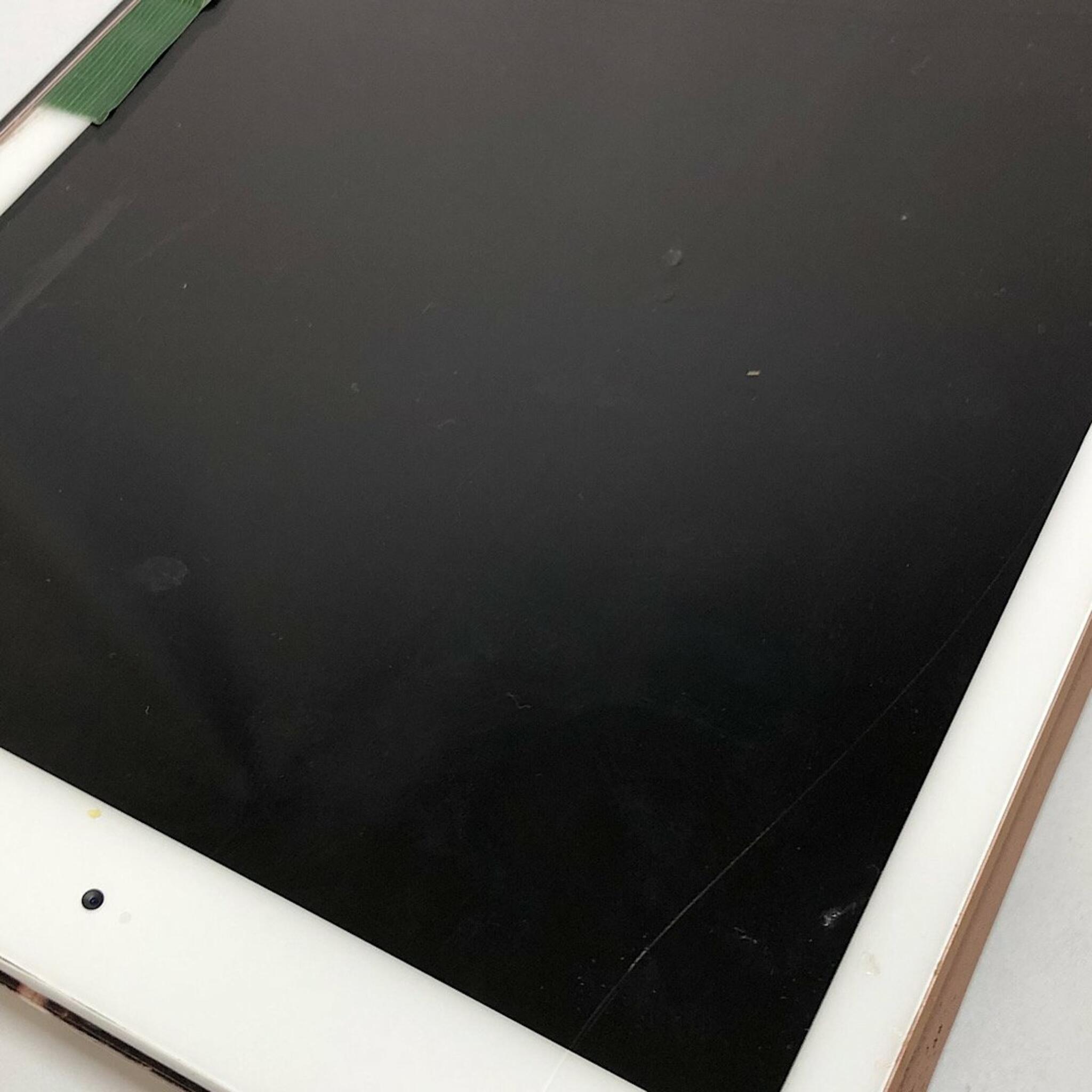 iPhone修理SHOP ままともプラザ町田店からのお知らせ(iPad 第五世代 デジタイザー交換)に関する写真