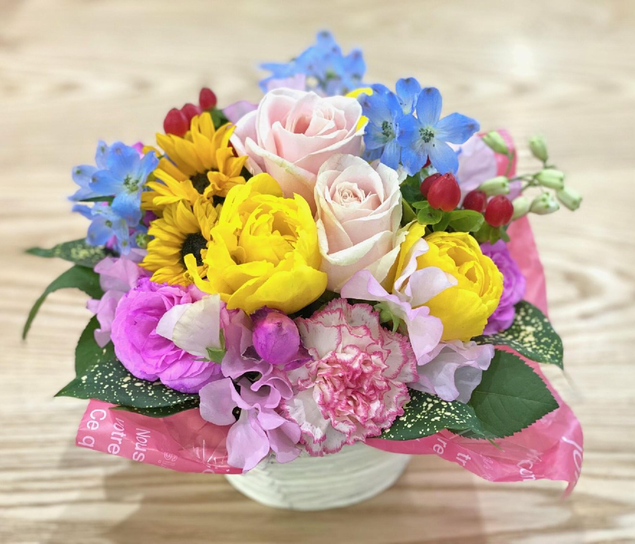 花処　彩季舎からのお知らせ(ご退職祝いのお花)に関する写真